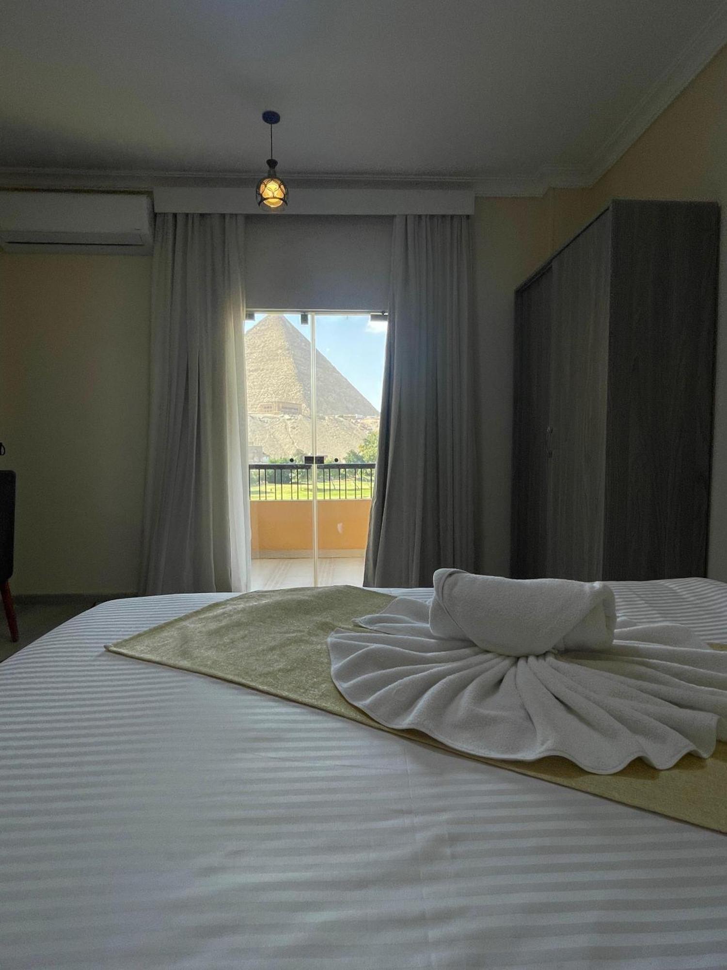 Glamour Pyramids View Kafret el-Gabal Kültér fotó